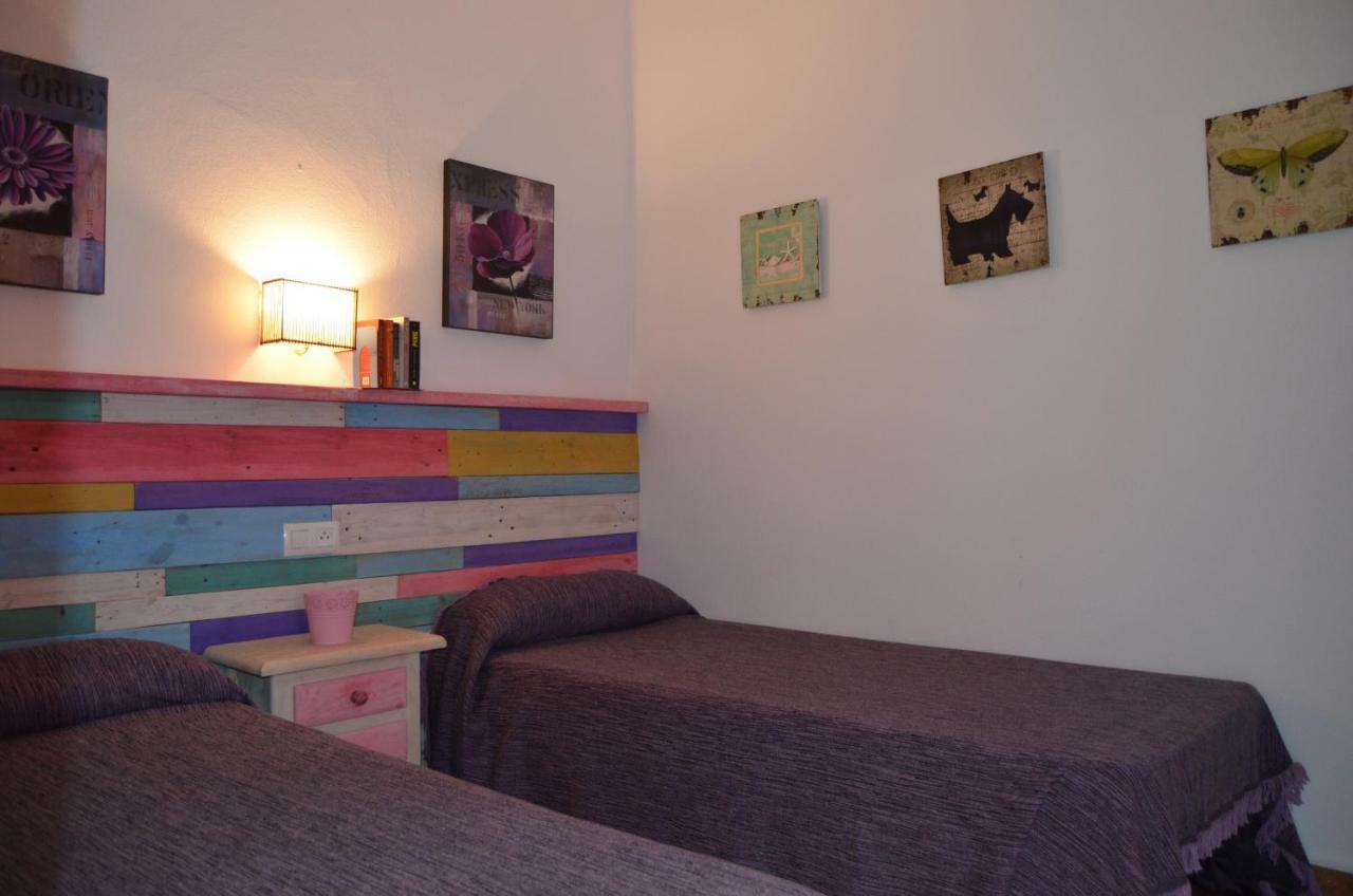 El Patio I Apartment โกนิล เด ลาฟรอนเตรา ภายนอก รูปภาพ
